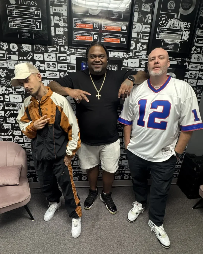 community img 1